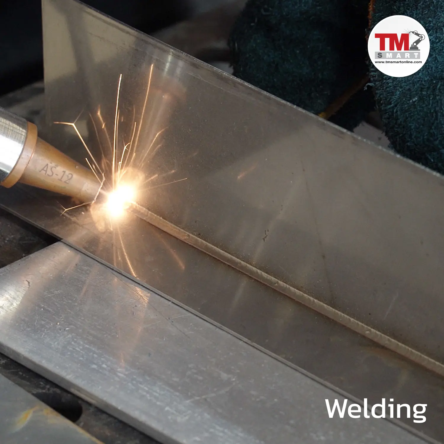เครื่องเชื่อมเลเซอร์ ระบบ 3 in 1 Welding เชื่อมโลหะ